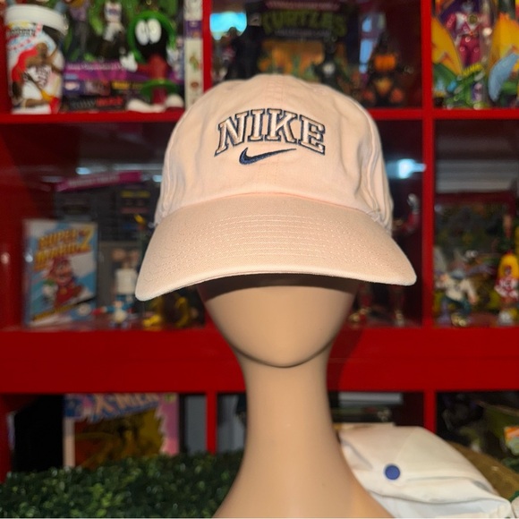 Nike x heritage 86 x womens hat - Picture 1 of 3